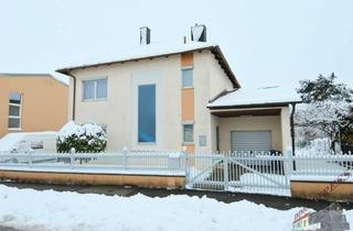 Einfamilienhaus kaufen in 2351 Wiener Neudorf, Lichtdurchflutetes Einfamilienhaus mit Garage und großem Garten
