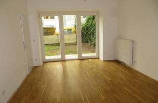 Wohnung kaufen in Reichsapfelgasse, 1150 Wien, Ihr grünes Wohnzimmer: 2 Zimmer mit Terrasse und eigenem Garten! Teilsanierung notwendig!