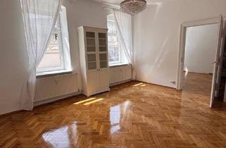 Haus mieten in 4300 Sankt Valentin, Hochwertige 3 Zimmer Altbauwohnung mit Kachelofen in zentraler Lage