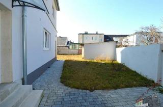 Wohnung kaufen in 2700 Wiener Neustadt, Sanierte 3- Zimmerwohnung mit Garten und Parkplatz