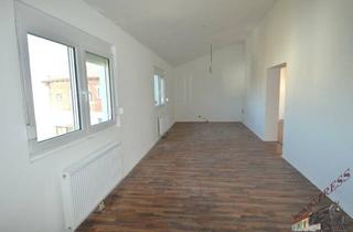 Wohnung kaufen in 2700 Wiener Neustadt, Sanierte 3- Zimmerwohnung mit Parkplatz