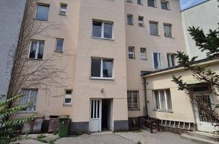 Gewerbeimmobilie kaufen in 1130 Wien, Rendite mit Airbnb Kurzzeitvermietung, Apartmenterweiterung bei Zinshaus mit 7 Bestandseinheiten im noblen Hietzing