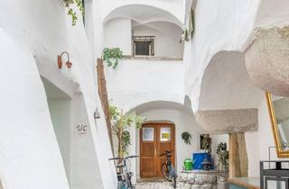 Anlageobjekt in Direkt An Der Promenade, 4310 Mauthausen, 10,6 % Rendite Historisches Stadthaus mit Donaublick in Mauthausen