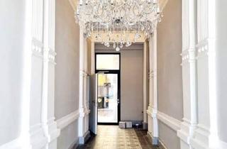 Anlageobjekt in Mariahilfer Straße, 1150 Wien, Jackpot - Starten Sie Ihr Business! Bestlage zwischen Schönbrunn und Mariahilferstraße + Traumhaft und überkomplett saniertes Altbauhaus + TOP Geschäftslokal im EG + Potential!