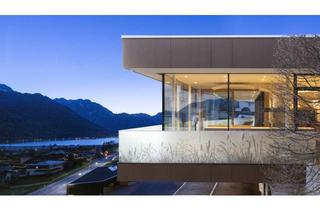Villen zu kaufen in 6212 Maurach, ACHTUNG: Luxus - Villa mit Penthouse und Seeblick am Achensee