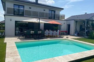 Haus kaufen in Schwechat Flughafen, 2435 Ebergassing, Das "Alles was geht" Haus für Großfamilie/2 Generationen