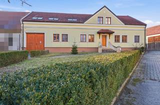 Haus kaufen in 2013 Göllersdorf, Landhaus mit ca. 5408 m² Grund im Weinviertel - Wohnkomfort & Landwirtschaft vereint