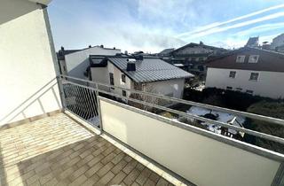 Wohnung kaufen in 5700 Zell am See, 5700 Zell am See; ca. 95 m² Wohnung mit vielen Möglichkeiten ! raffinierter Grundriss, 2 Balkone, Kachelofen, Lift im Haus