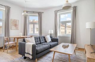 Wohnung kaufen in Leibnizgasse, 1100 Wien, ++ Gepflegte Altbauwohnung in zentraler Lage ++ 2023 komplett saniert + Sonniges Eckwohnzimmer + U-Bahn-Nähe