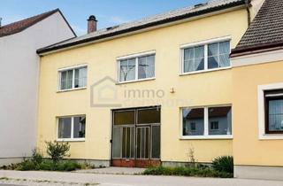 Einfamilienhaus kaufen in 2460 Bruck an der Leitha, Platz ohne Ende - MEHRFAMILIENHAUS - EFH mit Einliegerwohnung & Nebengebäuden!