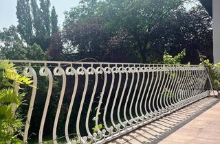 Wohnung mieten in 1170 Wien, Exklusive, renovierte Wohnung mit Terrasse, Garten und Garage im Villenviertel am Schafberg.