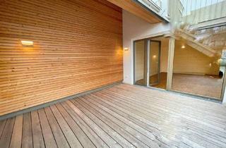 Wohnung kaufen in Millergasse, 1060 Wien, Wohntraum – Großes Wohnzimmer mit Terrasse in ruhiger Seitengasse nahe Mariahilfer Straße!