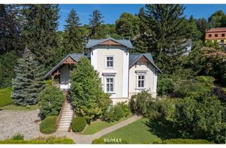 Villen zu kaufen in 3400 Klosterneuburg, Historische Villa mit Natur-Schwimmteich und parkähnlichem Garten – seltene Gelegenheit!