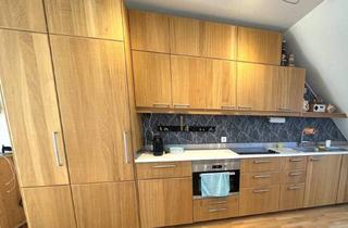 Wohnung mieten in Albert-Schöpf-Straße 74, 4020 Linz, Exklusive 3-Raum-DG-Wohnung mit traumhaften Ausblick vom eigenen Balkon! Das besondere Wohnerlebnis für Anspruchsvolle! Provisionsfrei!