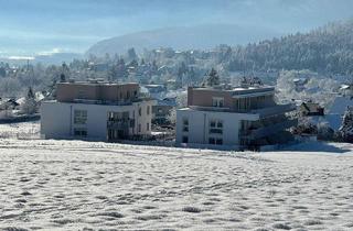 Wohnung kaufen in Pichelackerweg 10, 9500 Villach-Innere Stadt, Hochwertig ausgestattete 3 Z. -Wohnung in Hanglage in kleiner, feiner Wohnanlage mit vielen Extras!