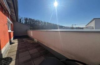 Penthouse kaufen in Hans Hofmann Ring, 4470 Enns, Sonnige Penthouse-Wohnung mit großer Terrasse und PKW-Stellplatz