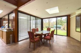 Einfamilienhaus kaufen in 1100 Wien, HISTORISCHER CHARME TRIFFT MODERNE ELEMENTE – 1.537 m² ebener Grund - Ausbau- und Erweiterungspotential - Teilungsplan vorhanden