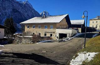Haus kaufen in 9782 Nikolsdorf, Gepflegtes Landhaus mit insgesamt 5 Wohnungen