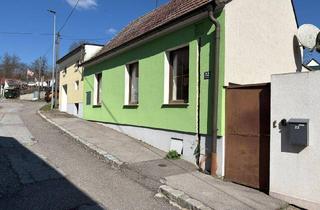 Haus kaufen in 2263 Dürnkrut, Zimmer, Küche, Kabinett + Presshaus mit schöner Kellerröhre - sofort bezugsbereit für nur 89.000 €