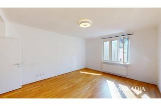 Wohnung kaufen in Kärntner Straße, 1010 Wien, Smarte Stadtwohnung bei der Oper I Absolute Ruhelage