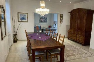 Villen zu kaufen in 2512 Tribuswinkel, Repräsentative Villa in Tribuswinkel: 5 Zimmer, Garten, Terrasse - Ihr Traumhaus wartet!