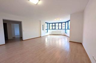 Wohnung kaufen in 6020 Innsbruck, Klinik und Uni nebenan