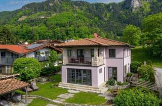 Villen zu kaufen in 6343 Erl, Architektenhaus mit Wunderschönem Garten & Modernsten Annehmlichkeiten!