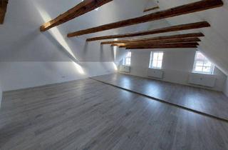 Wohnung mieten in Stadtplatz 34, 4780 Schärding Innere Stadt, Großzügige 3-Zimmer-Wohnung mit Einbauküche in Schärding