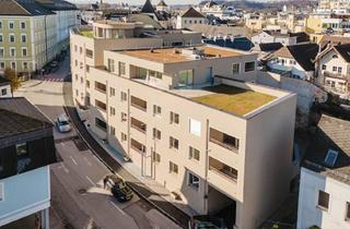 Garagen mieten in Graben, 4840 Vöcklabruck, Vöcklabruck: Tiefgaragenstellplatz mitten im Zentrum zu Vermieten