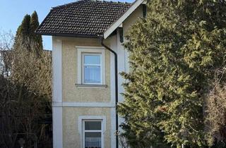 Einfamilienhaus kaufen in Ölberg / Kierlinger Straße, 3400 Klosterneuburg, Sanierungswürdiger Altbau mit Innenhof & Gedichten