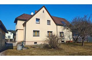 Haus kaufen in 2630 Putzmannsdorf, 168 m² Wohnfläche | 1.055 m² Grundstück | Haus mit großem Garten & 2 Wohneinheiten
