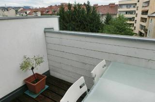Maisonette kaufen in Schloßberg, 8010 Graz, Nähe Innenstadt, schöne DG Maisonette in einem sanierten Altbauhaus mit Balkon und Schloßbergblick