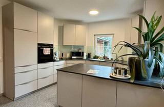 Haus kaufen in 6812 Meiningen, Frisch saniertes, familienfreundliches Wohnhaus inkl. großer Garage mit Hebebühne in guter Lage in Meiningen!