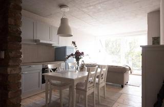 Wohnung kaufen in Serravagasse 17, 1140 Wien, Ruhiges möbliertes 2-Zimmer Apartment mit Loggia nahe Schönbrunn