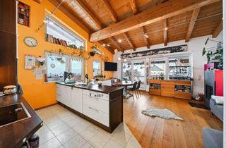 Wohnung kaufen in 6336 Unterlangkampfen, Charmante Dachgeschosswohnung mit Balkon, Terrasse und Sichtdachstuhl in Langkampfen