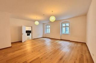 Wohnung mieten in Herzog-Leopold-Straße, 2700 Wiener Neustadt, Charmante Innenstadt-Wohnung mit Gewölbedecke | Wohn-Schlafraum & Wohnküche | Hohe Räume | Innenhof