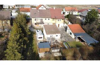 Haus kaufen in 2014 Breitenwaida, Zweifamilienhaus mit Potenzial in Breitenwaida: Großzügiges Sanierungsobjekt auf 1.997 m² Eigengrund!