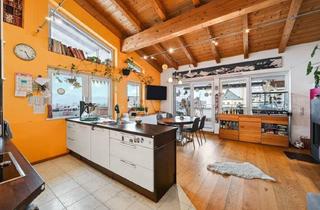 Wohnung kaufen in Ortskern, 6336 Unterlangkampfen, Charmante Dachgeschosswohnung mit Balkon, Terrasse und Sichtdachstuhl in Langkampfen