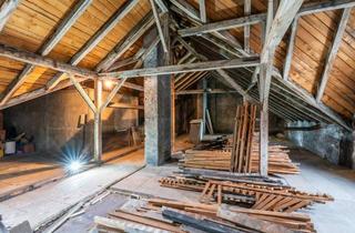 Wohnung kaufen in 6020 Innsbruck, Wunderschöner Innenstadt-Rohdachboden mit Baubescheid