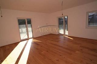 Wohnung kaufen in 9081 Reifnitz, Flexible Nutzung & Investment