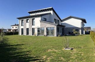 Einfamilienhaus kaufen in 4844 Regau, Exklusives Haus + eine Wohnung