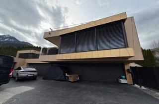 Haus kaufen in 6820 Frastanz, Sackgasse - 12 Garagen - 2026 Umbau für EUR 2 Mio.