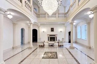 Villen zu kaufen in 1230 Wien, Außergewöhnliche Luxusvilla mit Gästehaus, Indoor-Pool und 3.788 m² Parkgrundstück