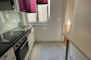 Wohnung kaufen in Franz-Josefs-Kai 15, 1010 Wien, TOP !! Schwedenplatz direkt bei der U-Bahn U1 u U4 ! Geräumiges 1-Zimmer Appartement in bester Innenstadtlage !!