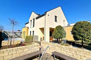 Einfamilienhaus kaufen in 2521 Trumau, MODERNES EINFAMILIENHAUS MIT POOL, DOPPELGARAGE UND HERRLICHEM GARTEN – NAHE WIEN