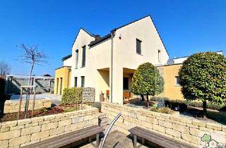 Einfamilienhaus kaufen in 2521 Trumau, MODERNES EINFAMILIENHAUS MIT POOL, DOPPELGARAGE UND HERRLICHEM GARTEN – NAHE WIEN