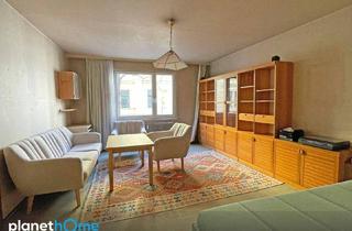 Wohnung kaufen in 1080 Wien, Unsanierte Kleinwohnung mit gutem Grundriss, 1–2 Zimmer