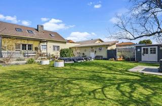 Einfamilienhaus kaufen in Anton Kubernat Straße 6, 2512 Oeynhausen, Charmantes Einfamilienhaus mit sonnigem Garten & viel Platz für die Familie