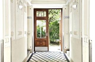 Wohnung kaufen in 1170 Wien, Kuschelnest in TOP-Altbau – Sonnig – Grün – Ruhig – generalsaniertes Haus – nahe zukünftiger U5!!