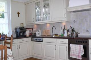 Wohnung mieten in Königsgasse, 6423 Mötz, Geräumige 4-Zimmer Altbauwohnung mit Balkon und Parkplätzen